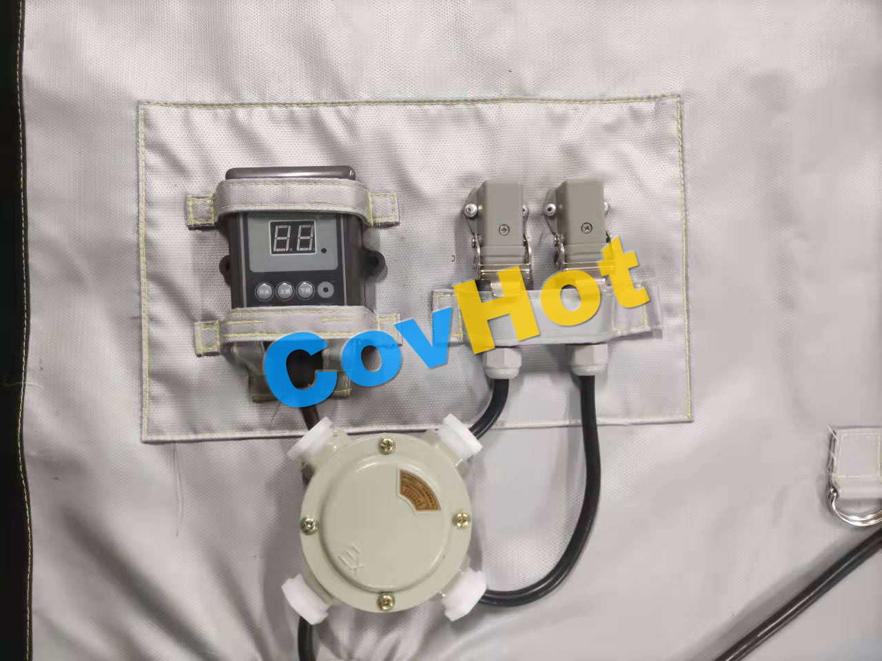 電伴熱<a href=http://www.55jwt.com/e/tags/?tagname=%E4%BF%9D%E6%B8%A9%E5%A5%97 target=_blank class=infotextkey>保溫套</a>